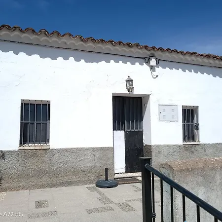 La Casita En La Alcornocosa -sevilla Siviglia